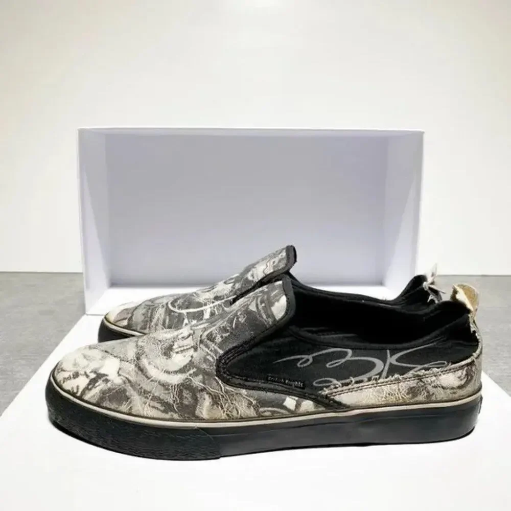 VINTAGE‎ BK - BRITISH KNIGHTS Low Top Art Print Slip Ons